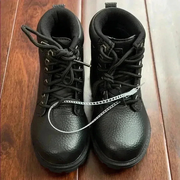 Fila Boys Hiking Boots​​ - Picture 1 of 7